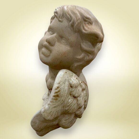 Vintage Ceramic Cherub Head with Glazed Wings – Angelic Decorative Figurine - Picture 4 of 9